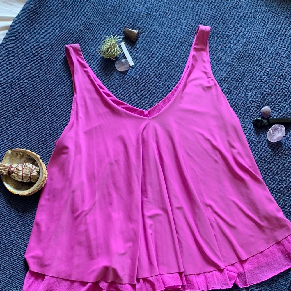 Express flows tank top size medium